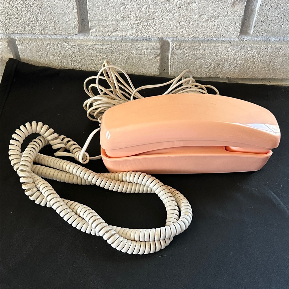 Vintage Peach Corded Telephone by Conair